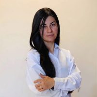 Авалян Арус Гагиковна - психолог, дефектолог, нейропсихолог, спортивный психолог в Центре нейропсихологии и коррекции речи "Здоровый ребенок" в Ереване на ул. Адонца, 1.